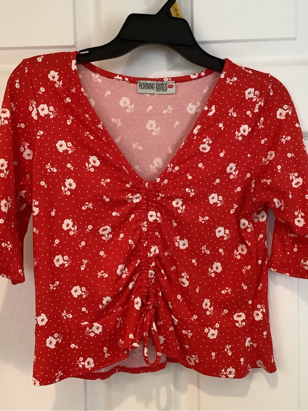 Morning Kisses New York Red Floral Drawstring V-Neck Crop Top
